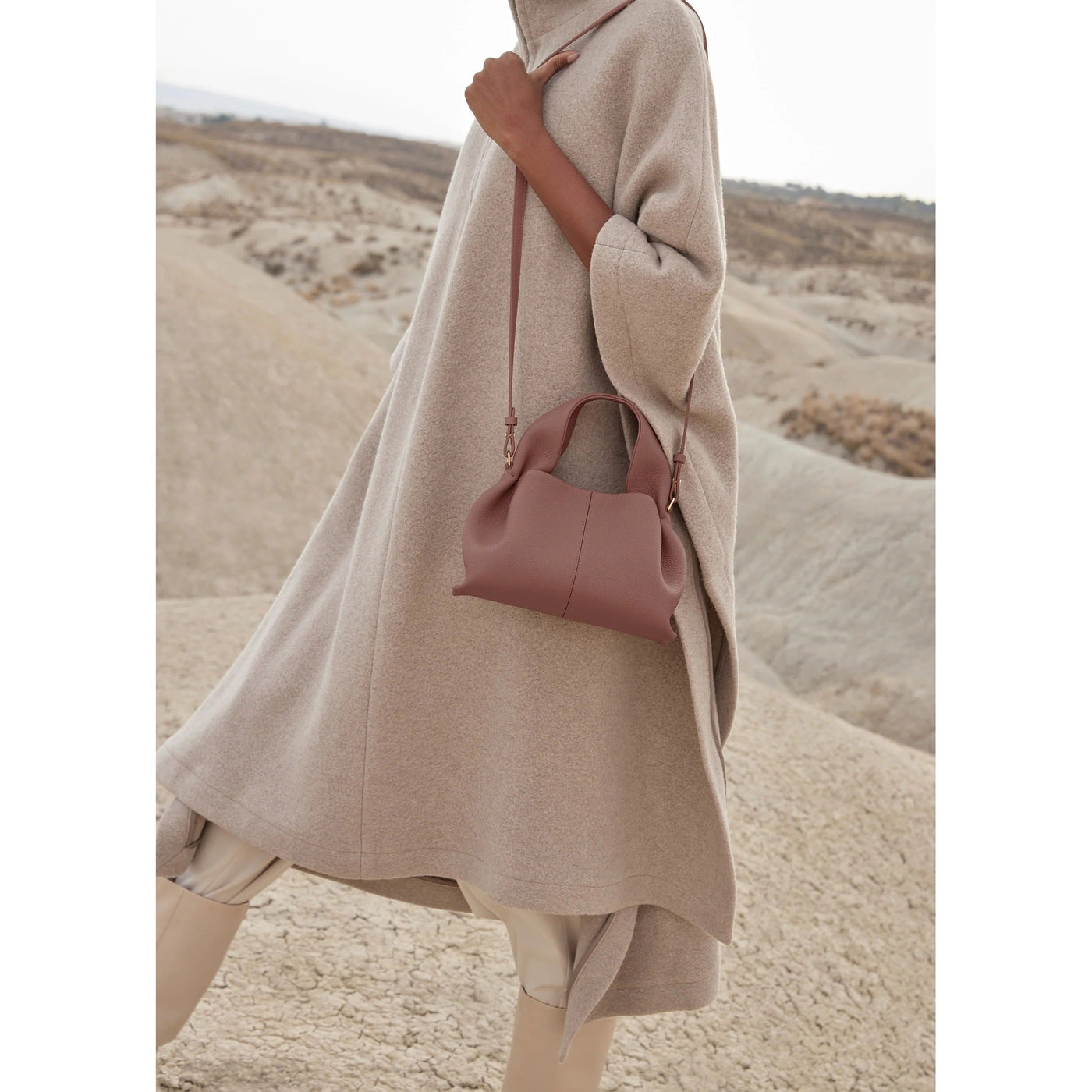 Sadie | Stylish Travel Companion